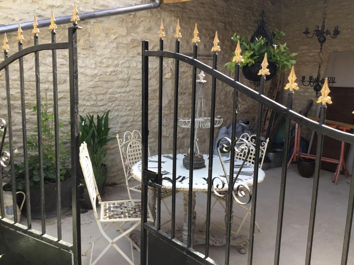 La Cour Blanche Villa Verteuil-sur-Charente Dış mekan fotoğraf